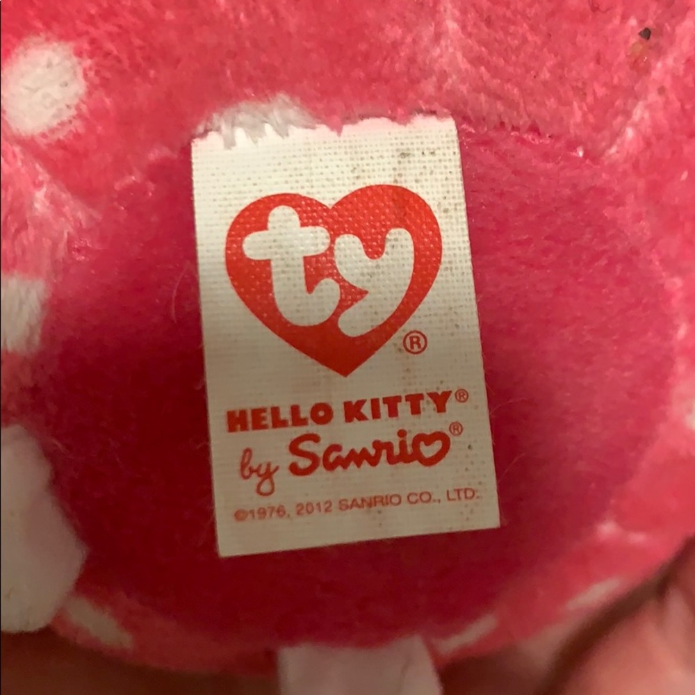 Hello kitty bundle🦄 - Picture 2 of 4